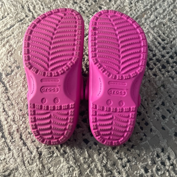 Pink crocs - Picture 2 of 2